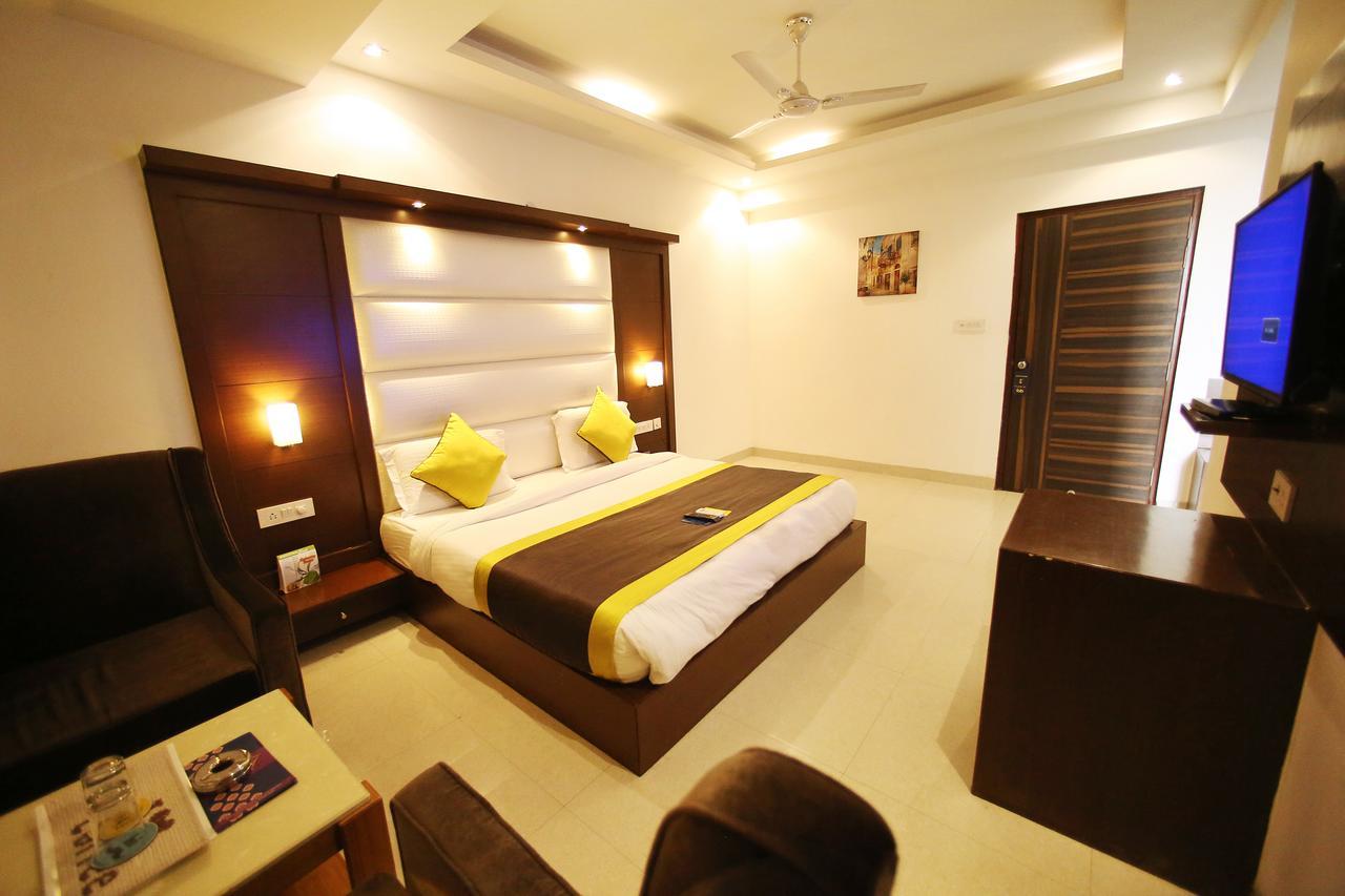 Hotel Aero Star Near Delhi Airport New Delhi Extérieur photo