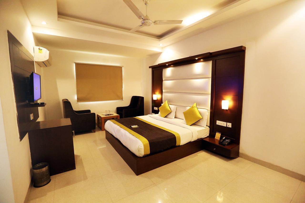 Hotel Aero Star Near Delhi Airport New Delhi Extérieur photo